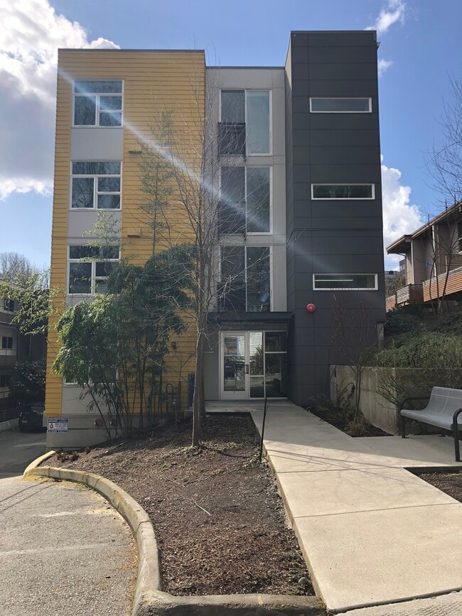 Bayview West Apartments