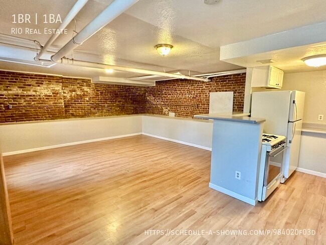 Photo - 975 N Washington St Unidad 16