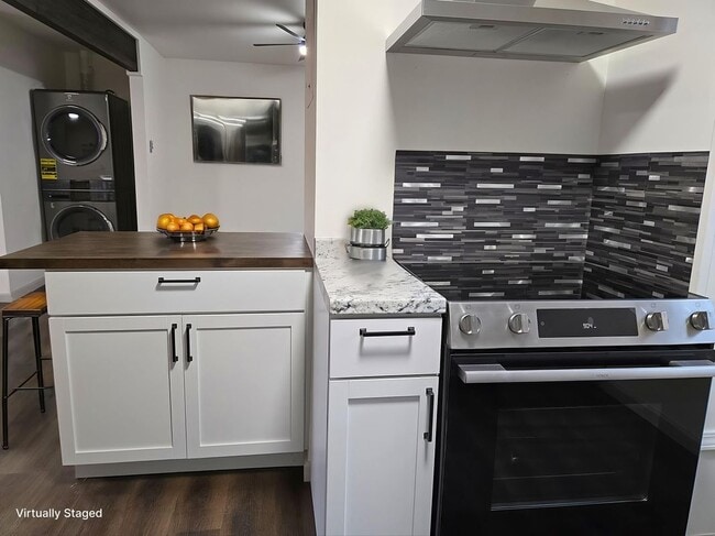 Photo - 420 W Huntington Ave Unit A
