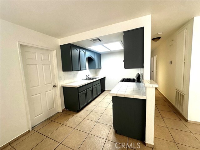 Photo - 10918 Maya St