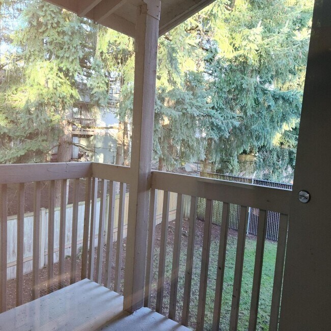 Photo - Cedar Gardens Apartments