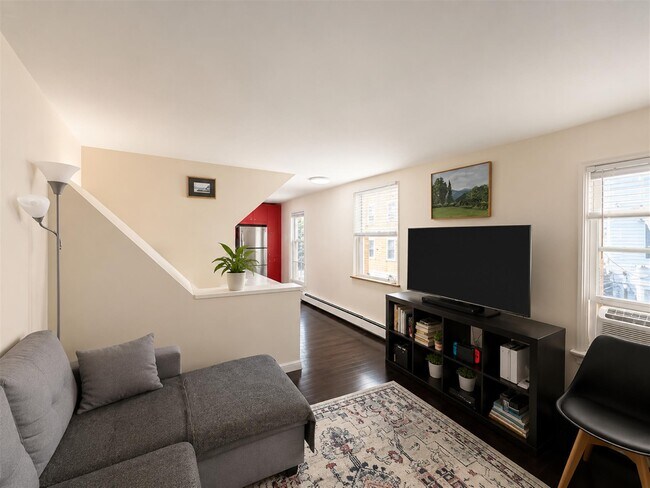 Photo - 3 Jefferson St Unit 2