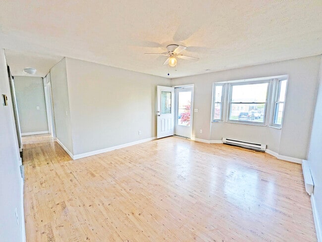 Photo - 1329 Birch Dr