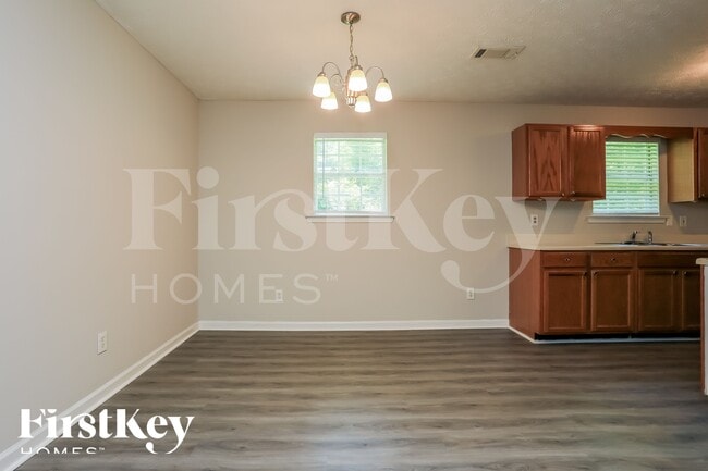 Photo - 252 Pine Valley Dr