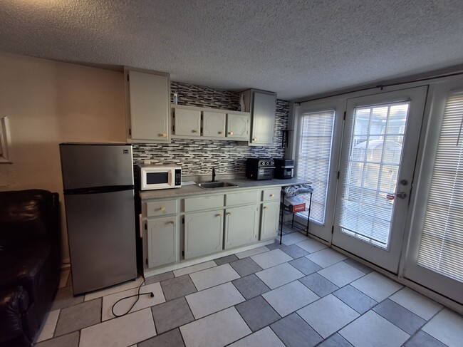 Photo - 2805 Ralston Rd Unit Studio