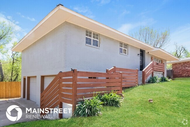 Building Photo - 6332 NW 58th Terrace Rental
