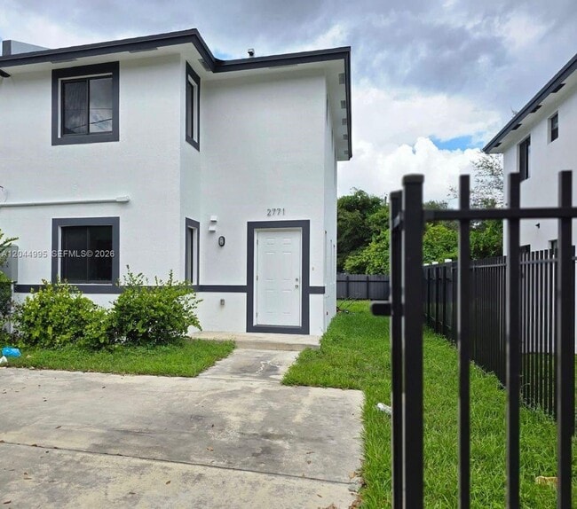 2771 NW 43rd Terrace