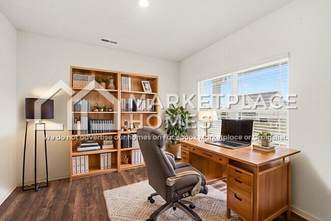 Photo - 106 Kentucky Oaks Trail