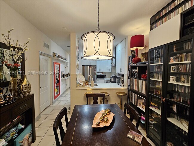 Photo - 1661 SE 28th St Unit 105