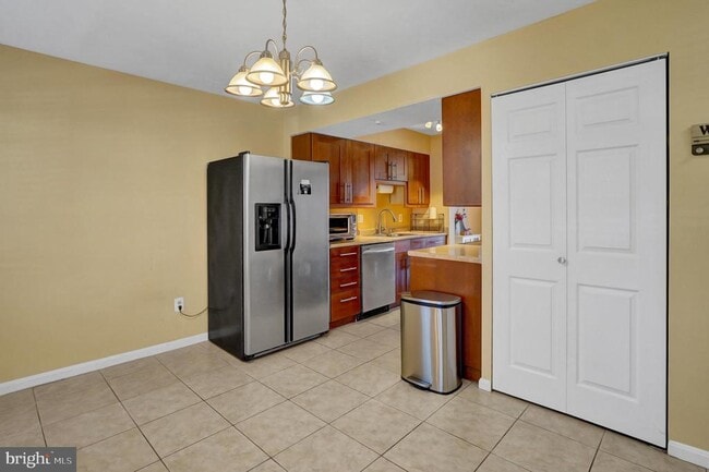 Photo - 6389 Fenestra Ct