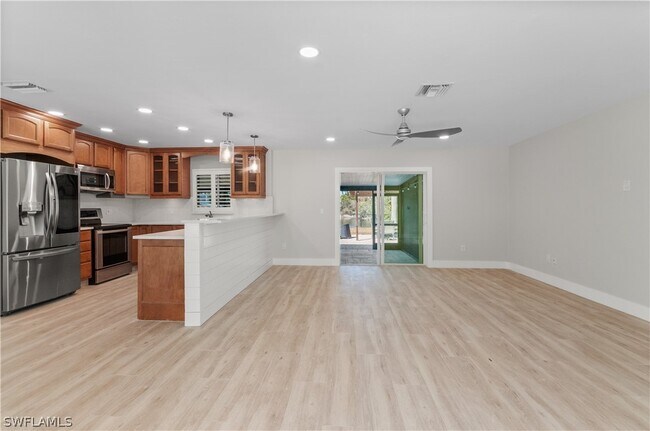 Photo - 54 Liberty Ln