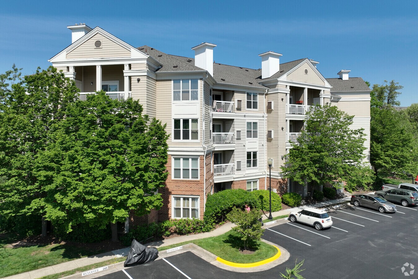 Worldgate Condominium - Worldgate Condominium
