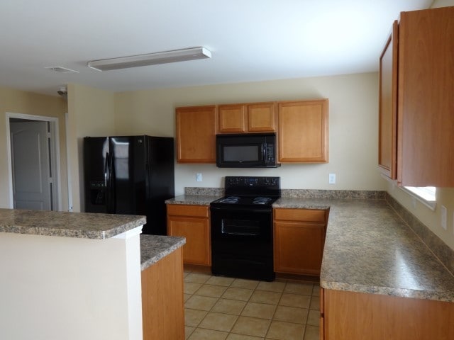 Photo - 108 Thoroughbred Dr