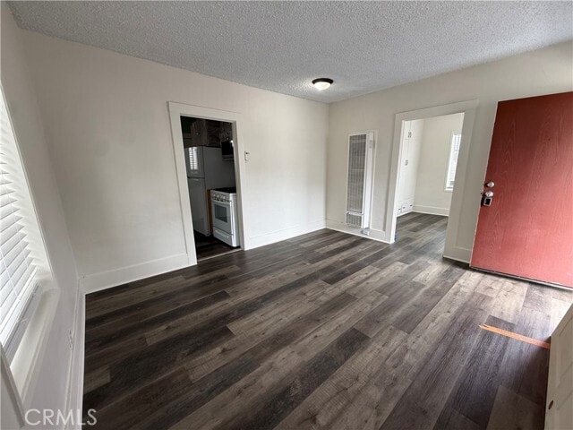 Photo - 1053 Loma Dr