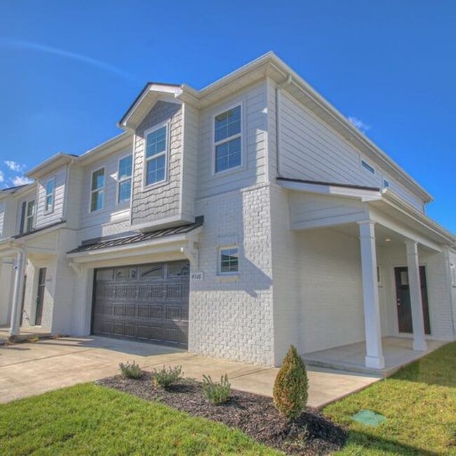 Photo - Upgraded, Luxury Townhouse