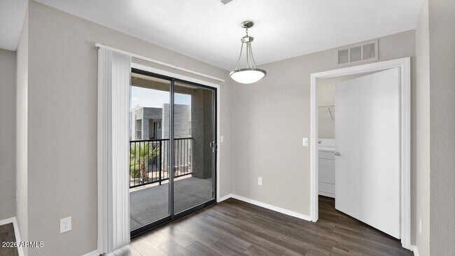 Photo - 5611 S 32nd St Unit 3