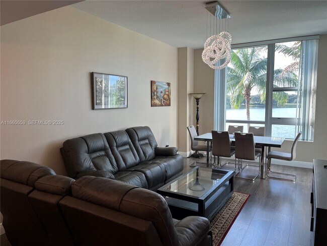 Photo - 2681 N Flamingo Rd Unit 303S