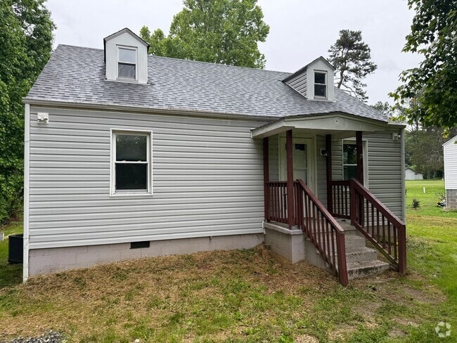 Building Photo - Remodeled 4-Bedroom in Burkeville! Rental