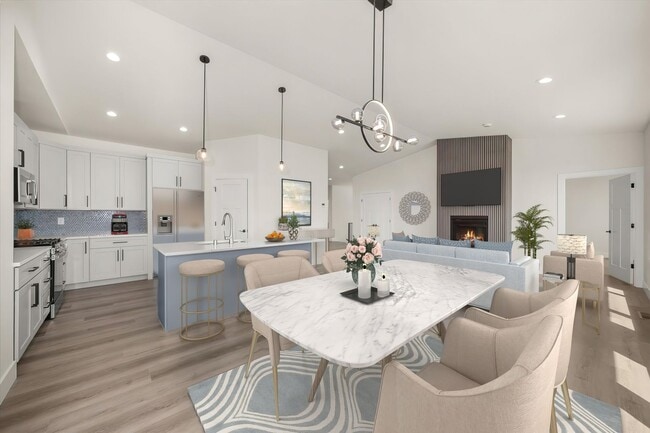 Building Photo - $3,800 - 4 Bed / 3 Bath Stunning Brand New...