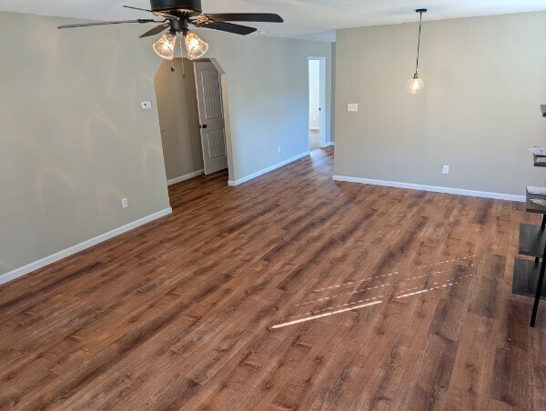 Photo - 2510 Bernhurst Dr