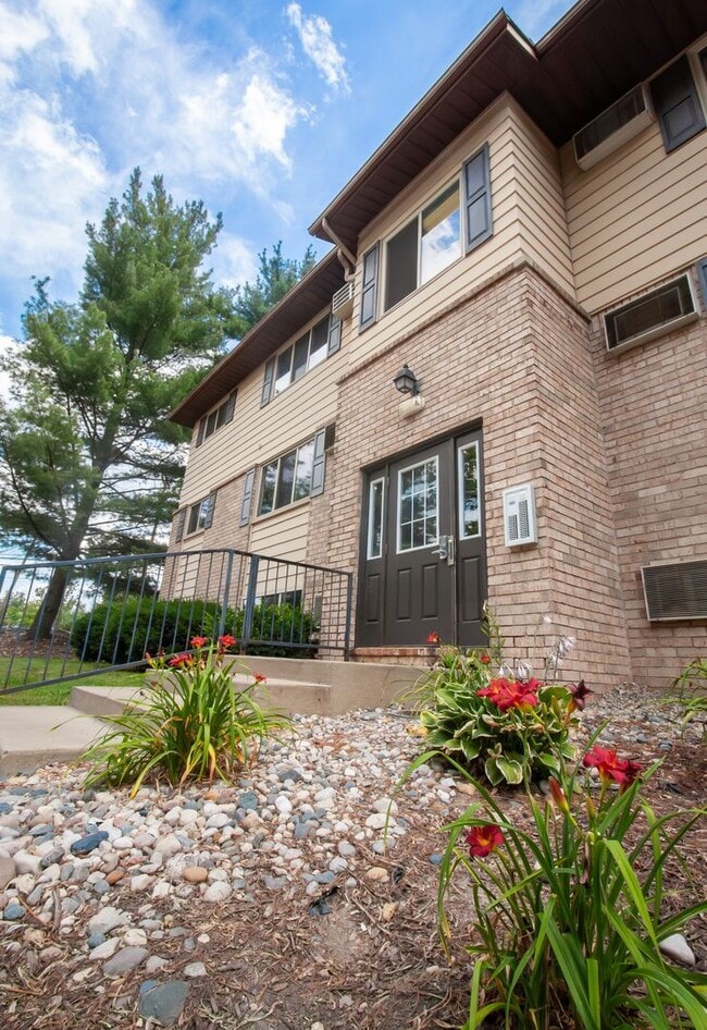 Photo - Walden Woods (Walden Caddis, LLC)