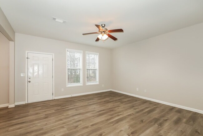 Photo - 1555 Persimmon Trace