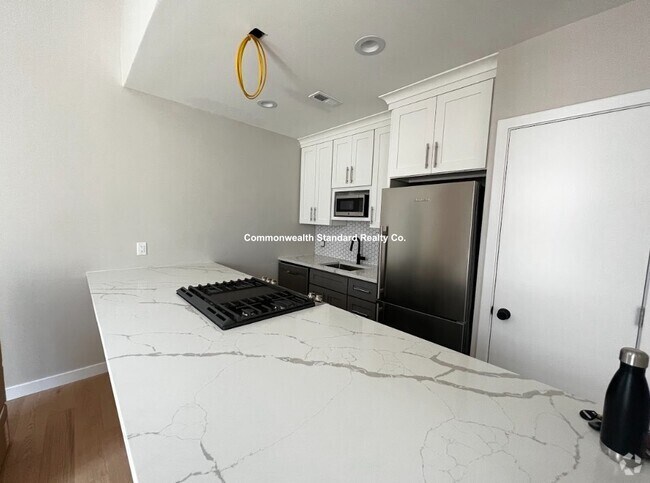 Building Photo - 1661-1663 Washington St. Unit 306 Rental