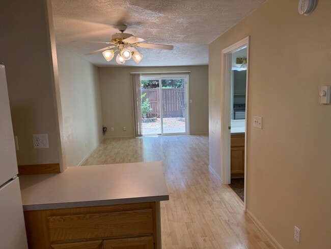Photo - 2-bedroom townhouse in Eugene!