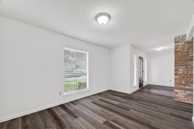 Photo - 10031 Sagemill Dr