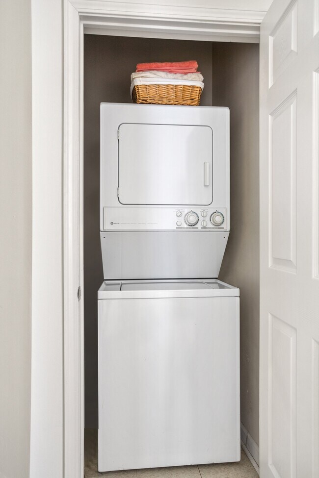 The Chase at Overlook Ridge Apartments Revere, MA