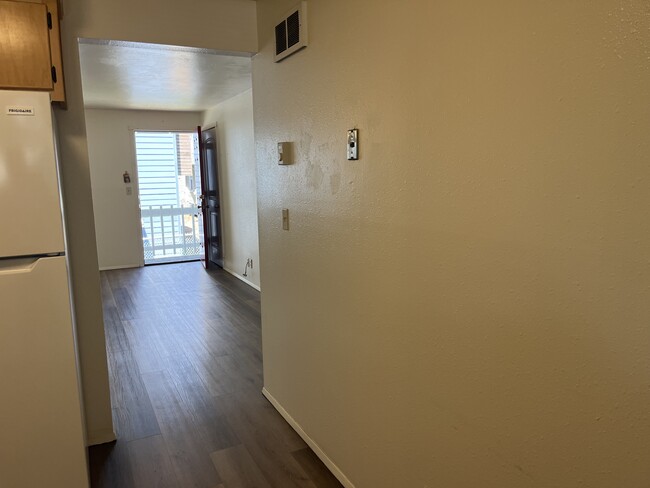 Kitchen to living room - 1948 Harris St Unit 1