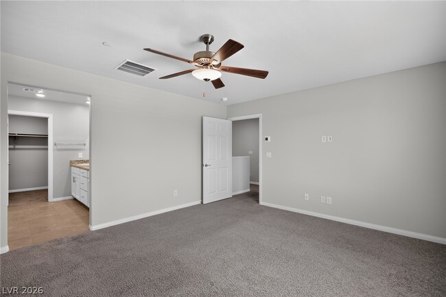 Photo - 371 Scarlet Pne Ct