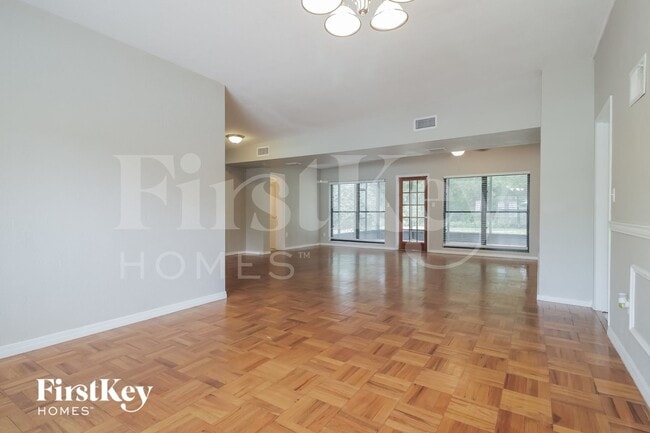 Photo - 2812 Walnut St