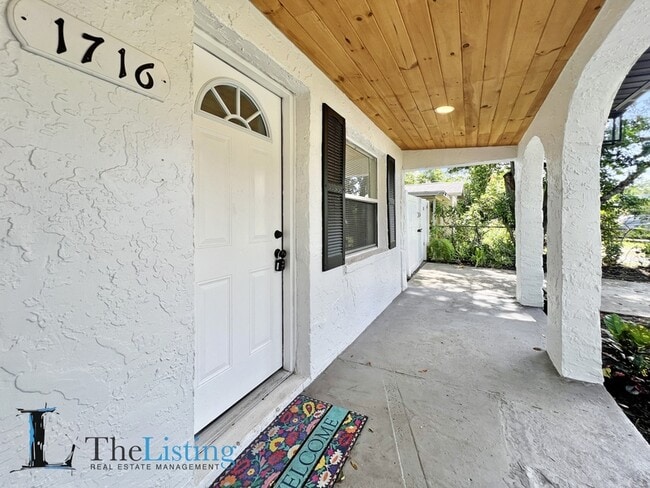 Photo - 1716 W Nassau St