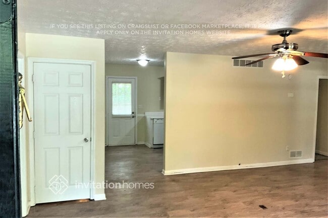 Photo - 15 Tracey Ln