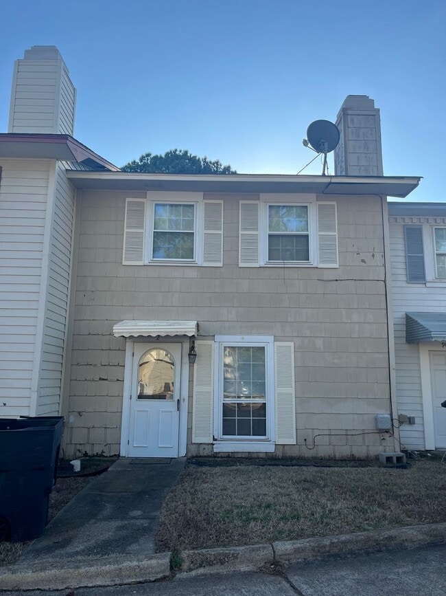 Photo - Section 8/Housing Voucher Accepted. Super ...