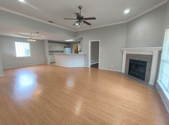 Photo - Nice and Spacious 3 bedroom, 2 bath home in Southland!