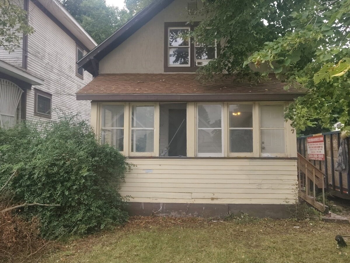 Photo - 1207 Pulaski St