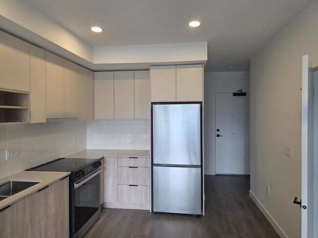 Photo - 10485-10139 139 St Unité D506