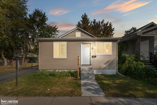Building Photo - 8281 Meadow Ave Rental