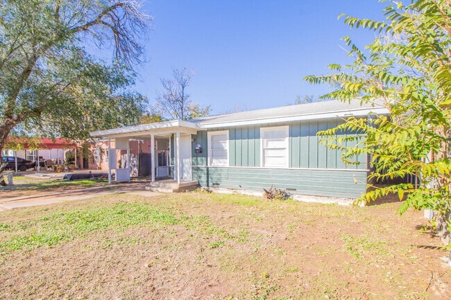 Building Photo - 4812 40th St Rental