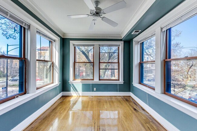 Photo - 4229 N Ashland Ave Unidad 1