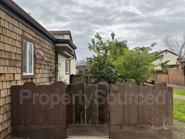 Photo - 1414 Pajaro Ave Unit Apt 39