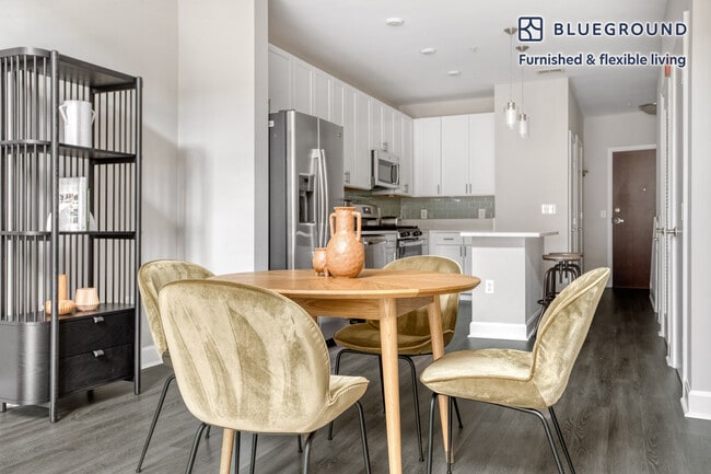 Photo - 7131 Arlington Rd Unidad FL4-ID571