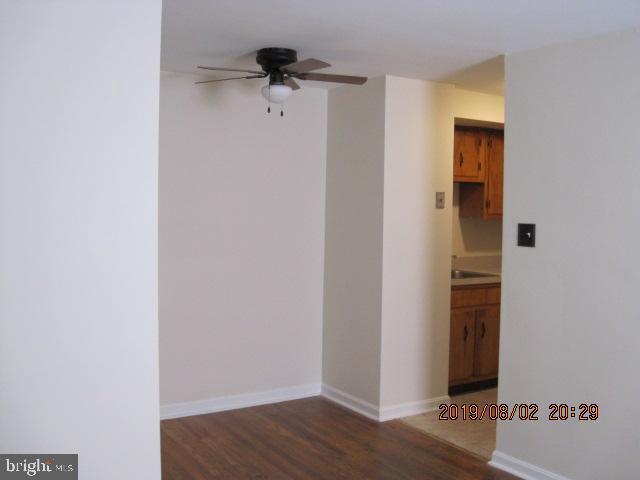 Building Photo - 801 Anderson Ave