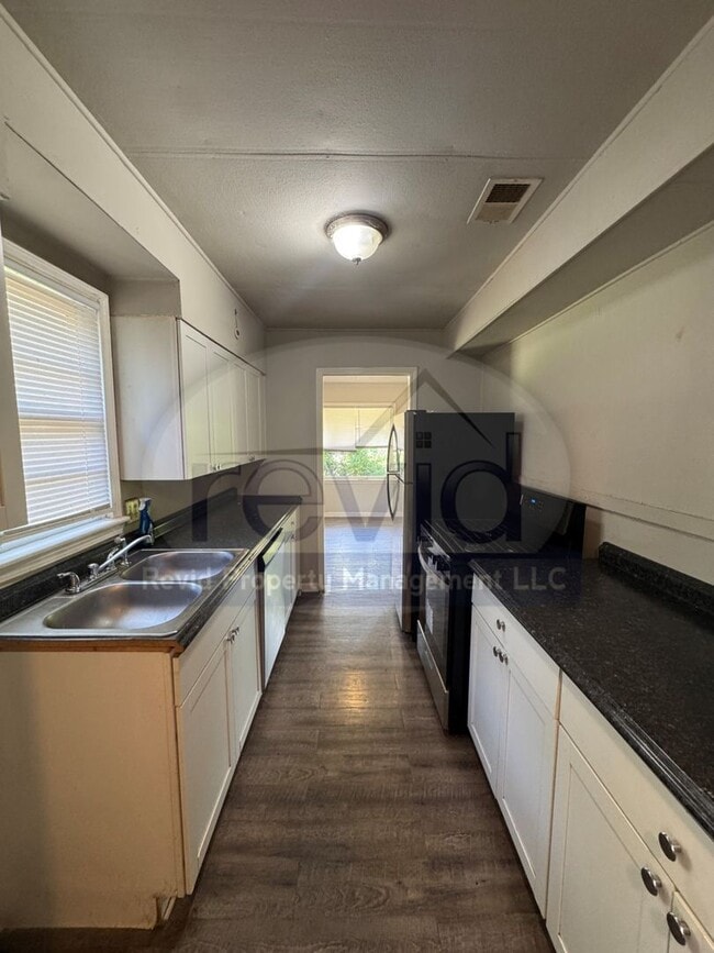 Photo - 4605 Verne Rd