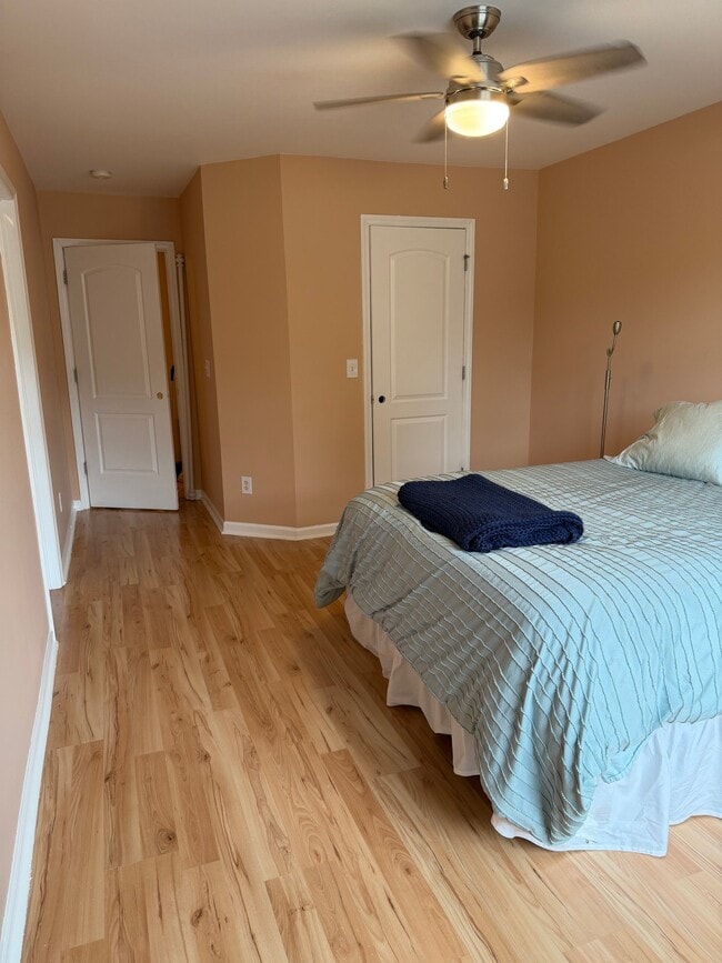 Photo - 623 Oakfield Tr