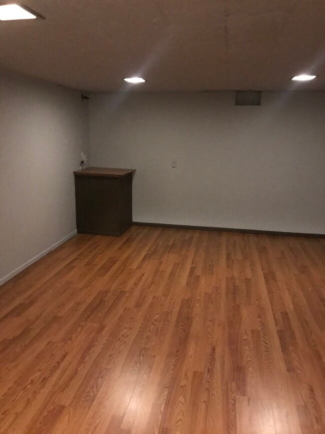 Photo - 11455 W Forest Home Ave