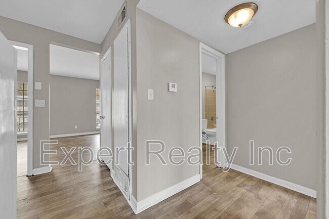 Photo - 3225 Avenue S