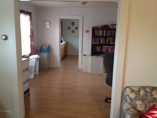 Photo - 30 N Gordon St Unit B